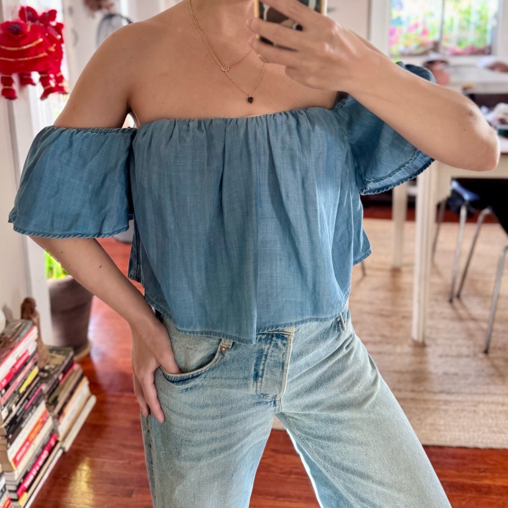 Vintage Guess off the shoulder top- Early Aughts
